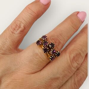 Vintage stackable gold plated ring size 6, amethyst crystals